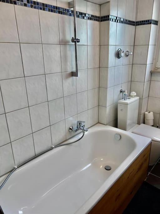 Moderne Ruhige Wohnung Bochum Angebunden Eksteriør bilde